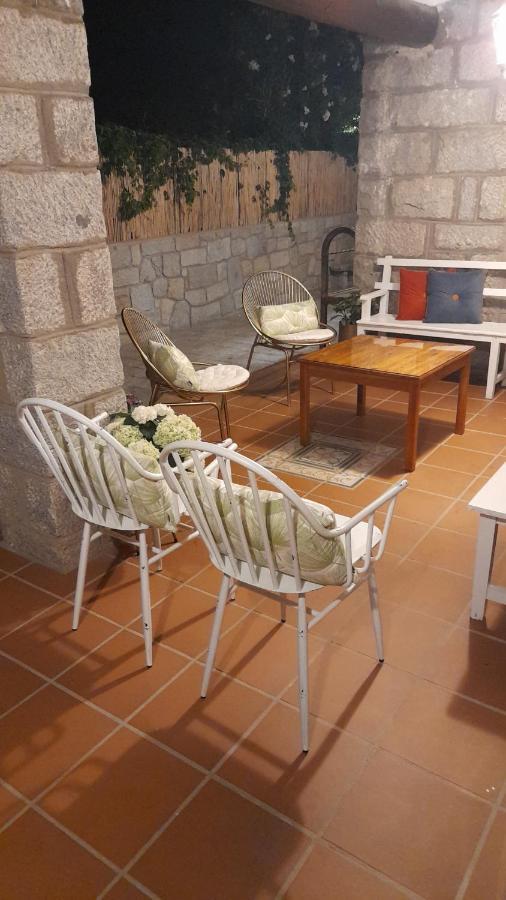 Casa Rural El Abuelo Arturo Becerril de la Sierra Exteriör bild