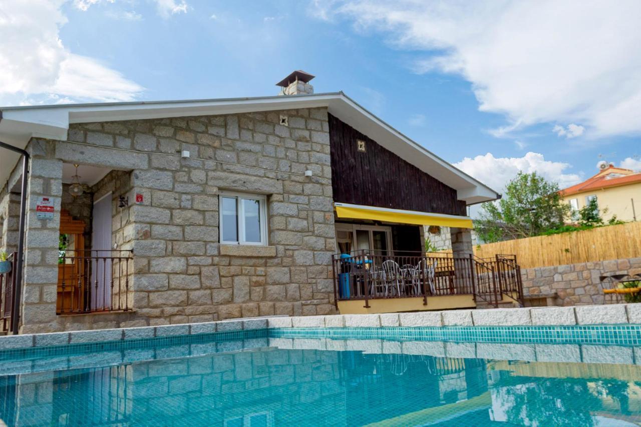 Casa Rural El Abuelo Arturo Becerril de la Sierra Exteriör bild